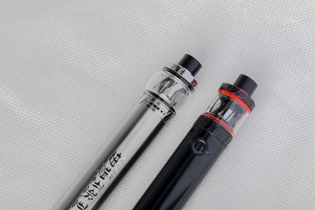 Tom Hemp’s hat sich in der europäischen CBD-Branche einen Namen gemacht, insbesondere für diejenigen, die Wert auf Qualität, Sicherheit und Innovation in ihrer Wellness-Routine legen. Durch die Kombination hochwertiger Hanfextrakte mit fortschrittlicher Verdampfertechnologie sorgt die Marke für ein sauberes, angenehmes und zuverlässiges CBD-Dampferlebnis.